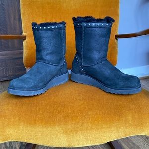 UGG Black winter boots size 6